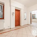 Lumina Amazing House In *