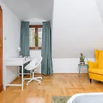 Lumina Amazing House In