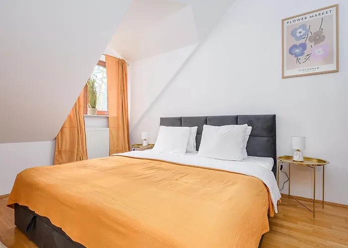 Villa Lumina Amazing House In Warsaw