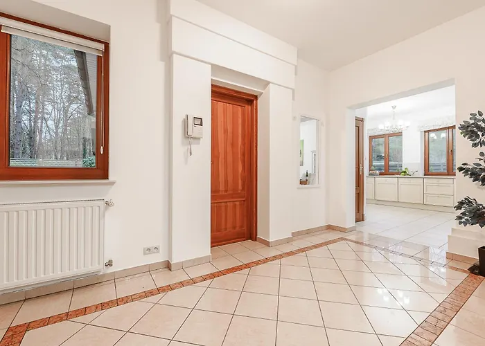 Lumina Amazing House In *