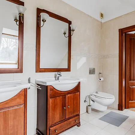 Lumina Amazing House In Villa Varşova