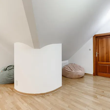 Villa Lumina Amazing House In *